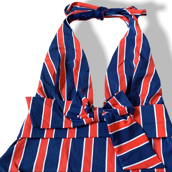 WE WORE WHAT | NWT Brooklyn One Piece Size S - Picture 2 of 10